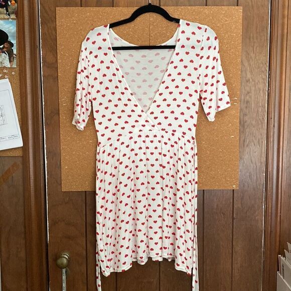 PrettyLittleThing Dresses & Skirts - HEART BEAT CUTSEY TIE BACK SHORT DRESS. Flirty ☺️